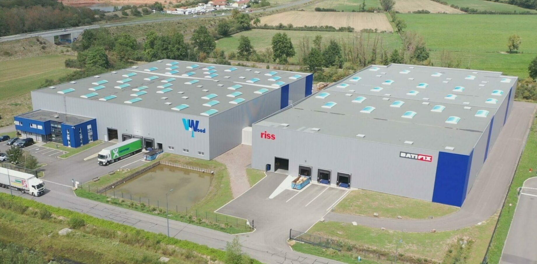 bâtiment logistique viswood batifix riss